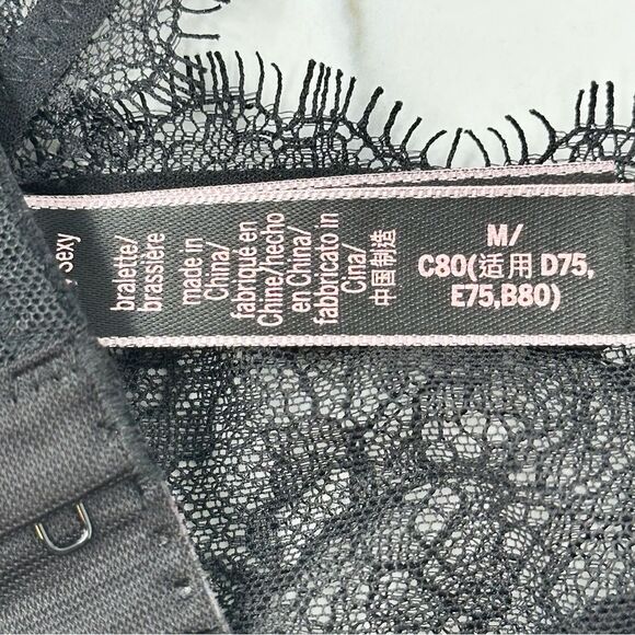 Victoria Secret Lace Bralette- Size M - Picture 4 of 9